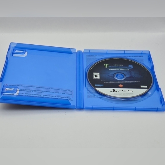 Sony PlayStation Monster Energy Supercross Championship for PS5 - Picture 7 of 9